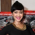 Julia Perez di Konferensi Pers 'Kutukan Arwah Santet'